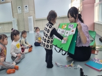 3월2주 유아영어수업 활동사진 